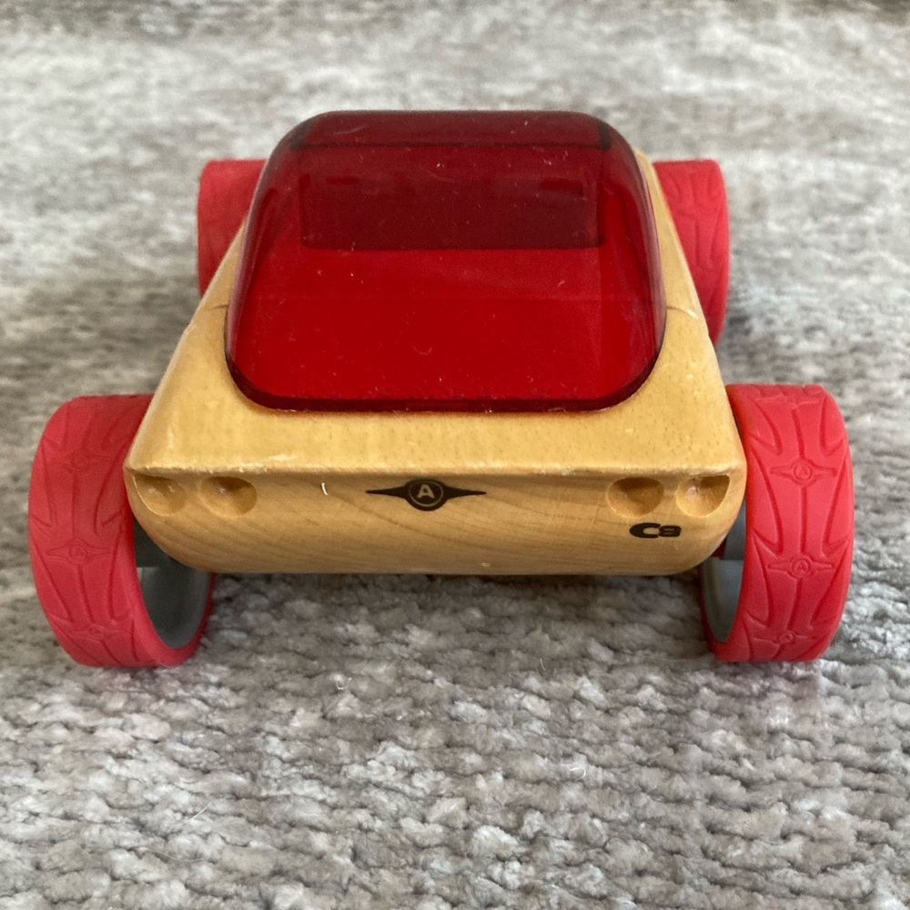 AUTOMOBLOX Car Designed by Calello Red Classic Retro Toy Collectible Quality - Picture 4 of 8